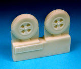 1/72 BarracudaCast BR72222 British 4-Slot 32" Wheels - Block Tread