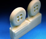 1/72 BarracudaCast BR72222 British 4-Slot 32" Wheels - Block Tread