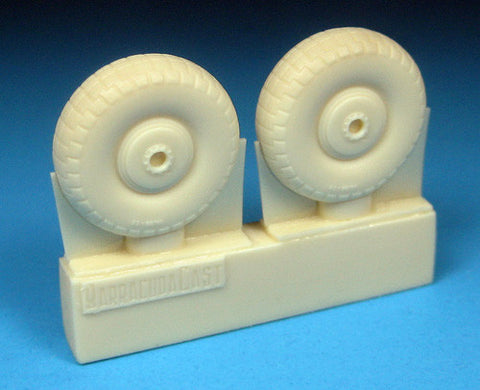1/72 BarracudaCast BR72249 Beaufighter Late Wheels - Treaded Tyres for Airfix