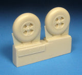 Barracuda 1/72 scale BR72443 - DH Hornet Mainwheels w Smooth Tyres