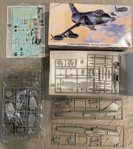 Hasegawa 1/48 scale F-104S Starfighter Italian Air Force kit 09402