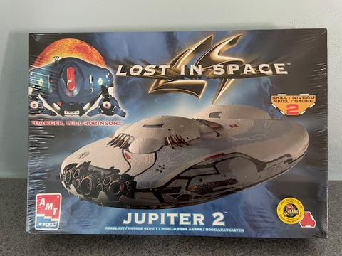 AMT ERTL Lost in Space Jupiter 2 Danger Will Robinson! Model Kit 8459 Sealed