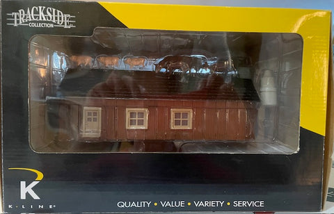 Trackside Coll K-Line O Scale L-Shaped Ranch House, assembled lighted K-415006