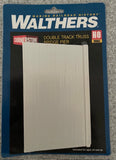 Walthers 933-1041 HO Scale DBL Track Truss Bridge PIER ONLY