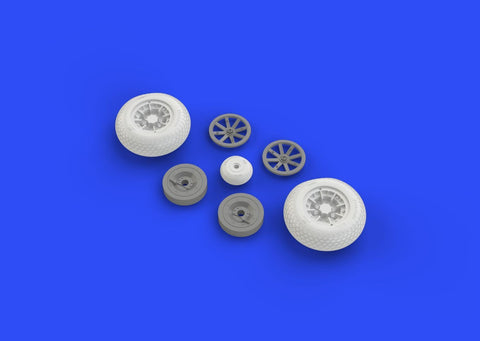 Eduard 1/32 Brassin P-40 wheels w/ pattern for Hasegawa - 632080 Eduard 1/32 Brassin P-40 wheels w/ pattern for Hasegawa - 632080