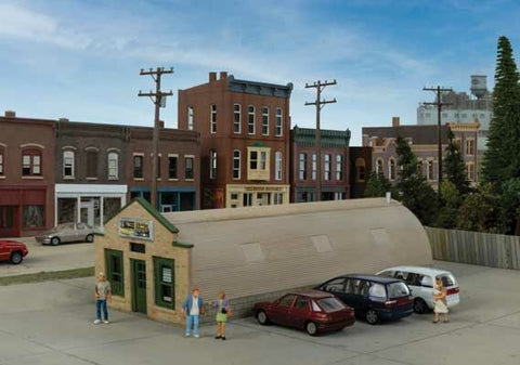 Walthers 933-3561 HO Scale Converted Quonset Hut - Assembly Required