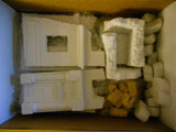 Custom Dioramics 1/35 Scale Berlin Street Corner - CD136 kit NOS
