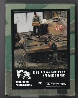 Verlinden 1/35 German Tankers WWII Carrying Supplies - #1188 - NOS