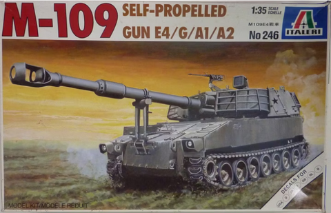 ITALERI 1/35 Scale M-109 Self-Propelled Gun E4/G/A1/A2 model kit #246 - NOS