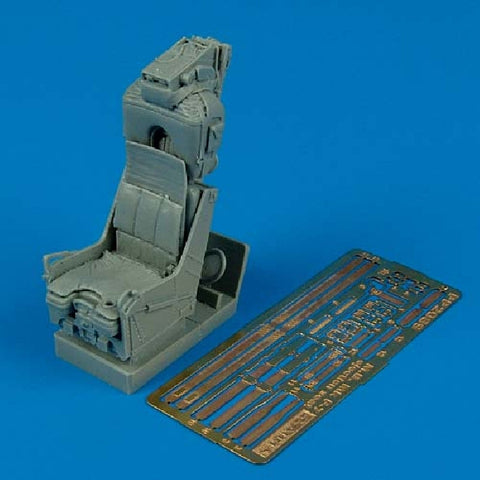 1/32 Aires M.B. Mk F7 Ejection seat for F-8 Crusader #2089