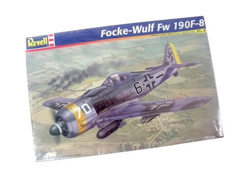 Revell 1/32 Scale Focke-Wulf Fw 190F-8 - kit #85-5517 NOS Factory Sealed